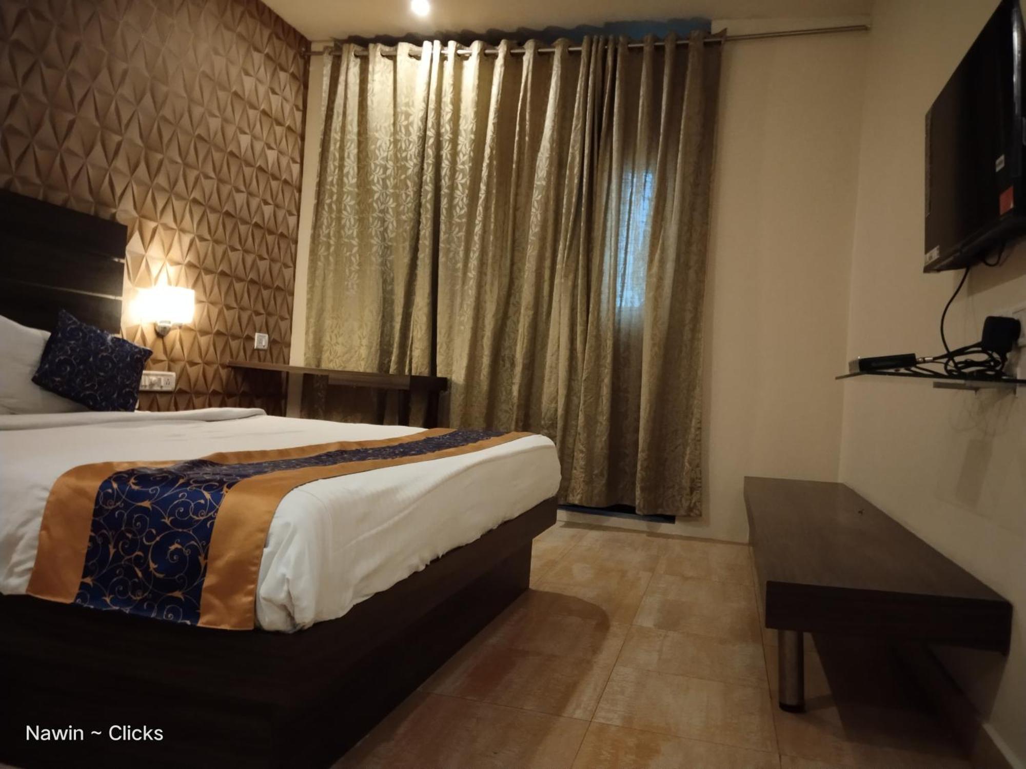 Redfox Hotel- Aminjikarai Chennai Eksteriør bilde
